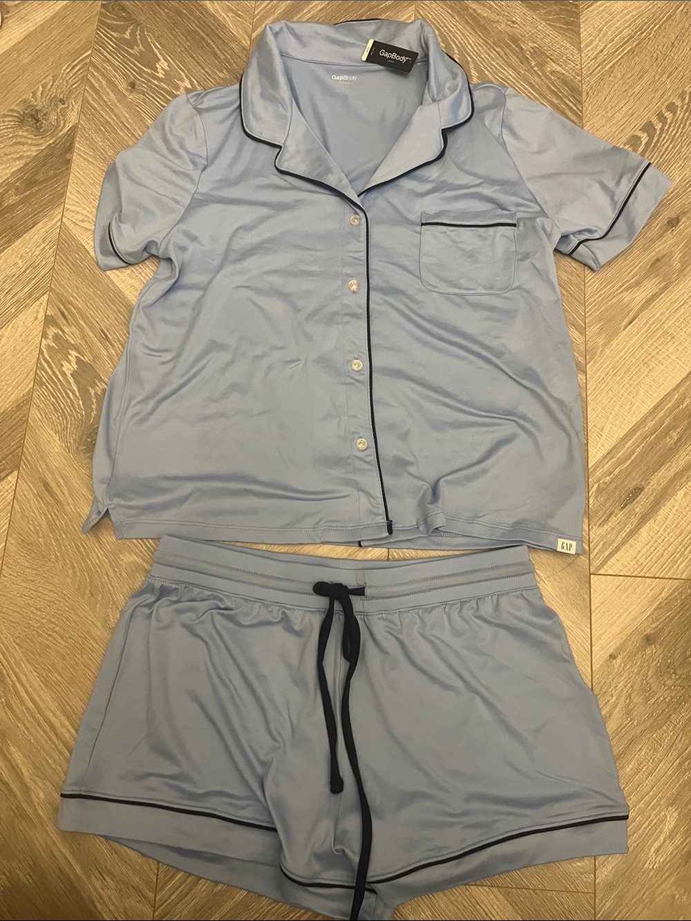 GAP Light Blue Short Sleeve Pajama Set with Navy Trim
